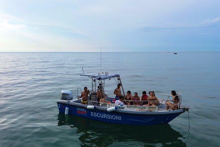 Numana : Boat rental for SHARED TOURS in GROUPS in the Conero