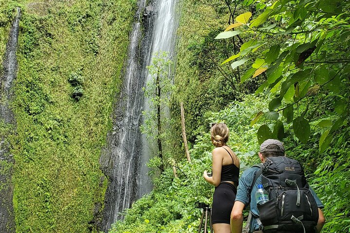 One Day Tour on Ometepe : Waterfall - Kayaking - Sunset
