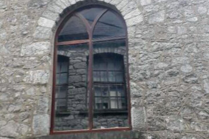 Ennis Walking Tour with a Local Expert