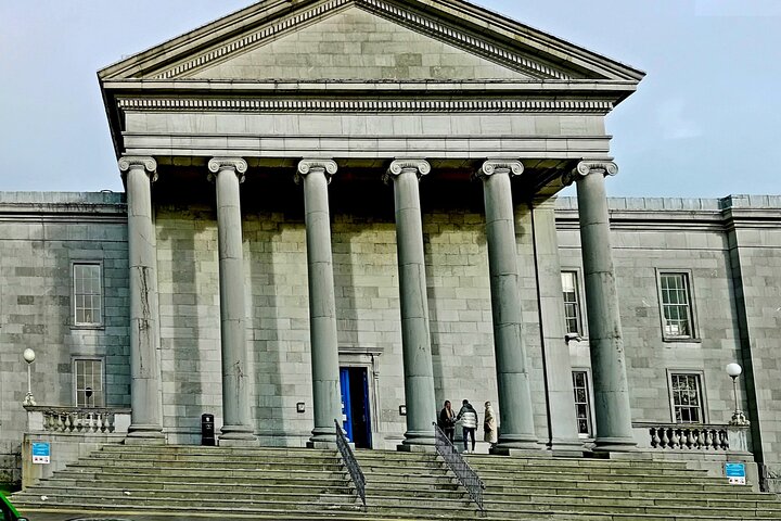 Ennis Walking Tour with a Local Expert