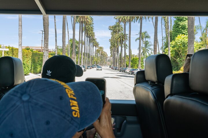 Hollywood, Beverly Hills, & Celebrity Home Tour from Santa Monica