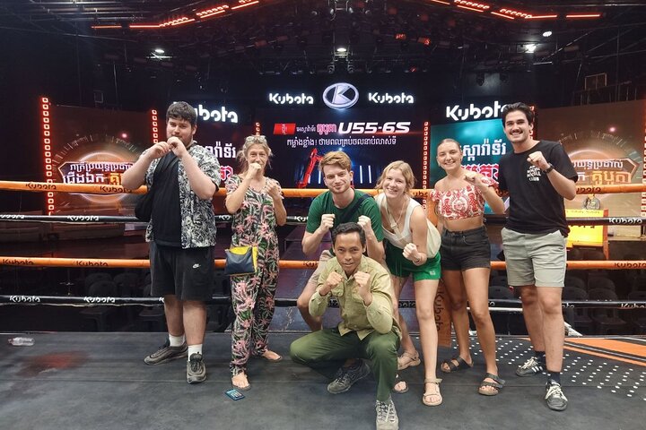 Watch Live Khmer Traditional boxing in Phnom Penh