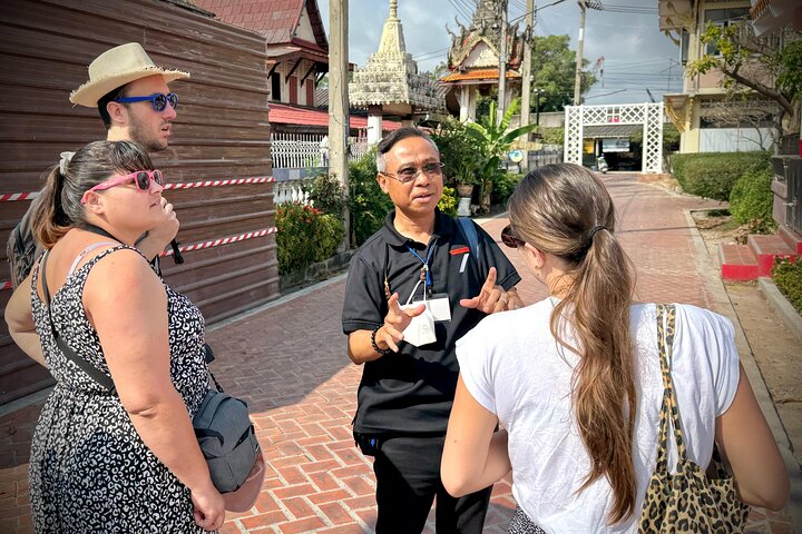 Bangkok: Floating Market and Train Market Experience