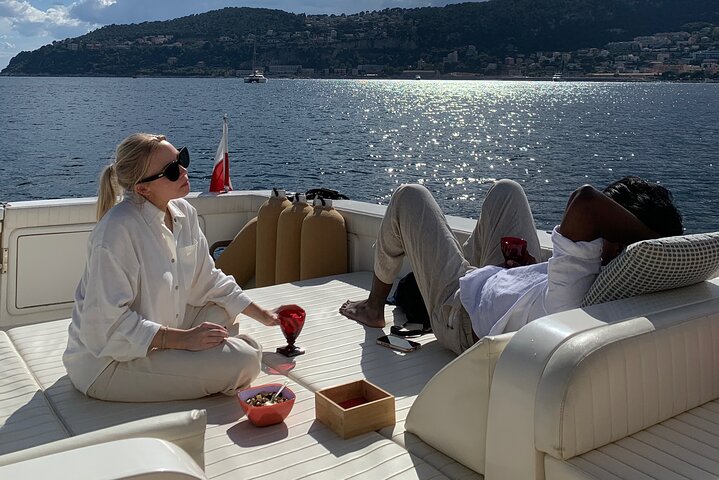 Private Luxury Boat Tour on an Exclusive Day-Cruiser Nice/Monaco
