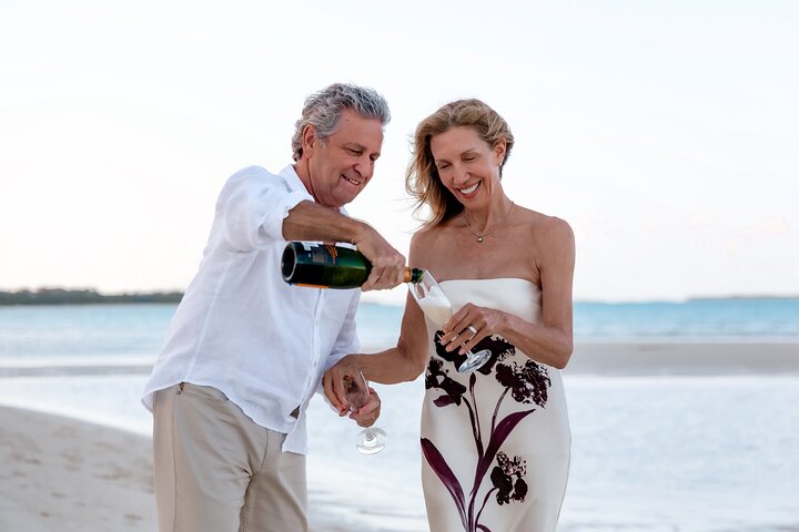 Private Vacation Photoshoot with Photographer Georgetown Bahamas
