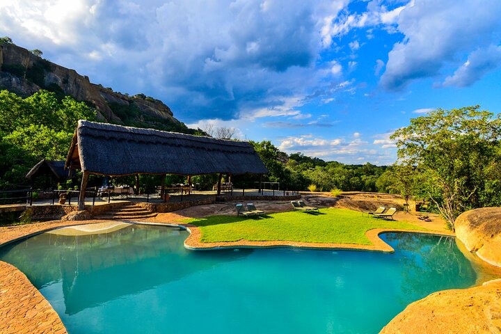 Full-Day Matobo Rhino Tracking & Rock Art from Bulawayo