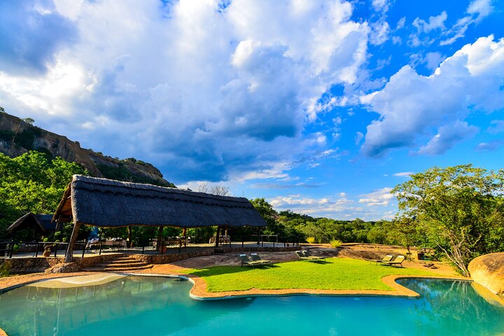Full-Day Matobo Rhino Tracking & Rock Art from Bulawayo