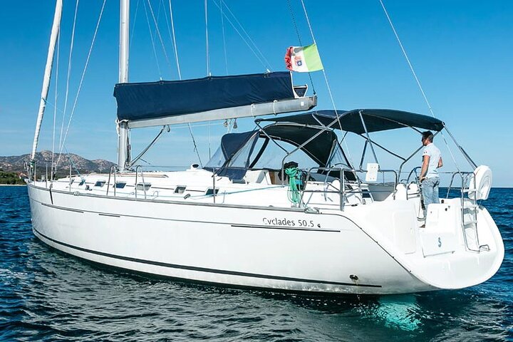 Magdalene Archipelago Sailing Tour | From Santa Teresa
