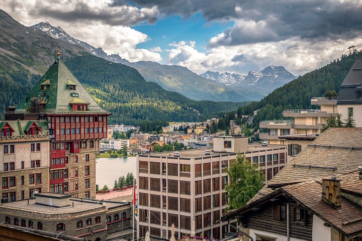 Explore St. Moritz in 60 minutes with a Local
