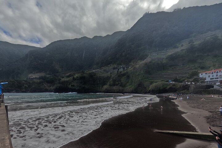 Madeira 4x4 Jeep Safari : Porto Moniz, Lava Pools & Fanal Forest