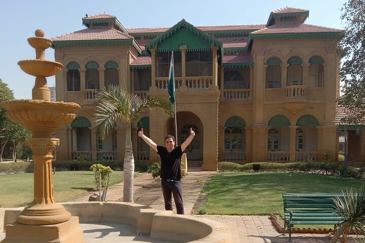 Full Day Private Karachi City Tour (History and Culture)