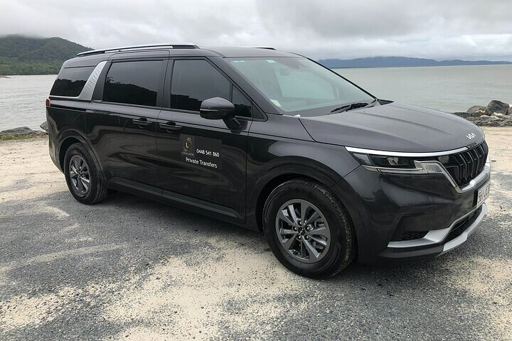 Cairns to Port Douglas Private Transfer After Hours 9 pm to 6 am
