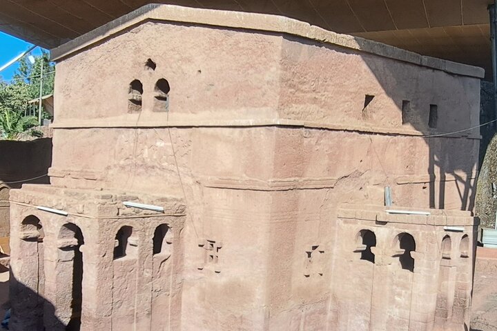 2 Days 1 night tour to Lalibela Rock-hewn churches