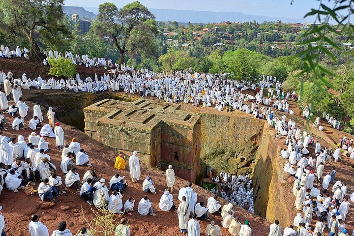 2 Days 1 night tour to Lalibela Rock-hewn churches
