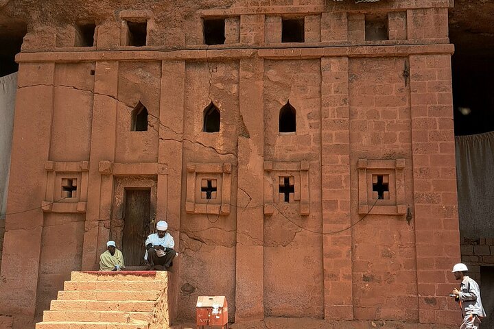 2 Days 1 night tour to Lalibela Rock-hewn churches
