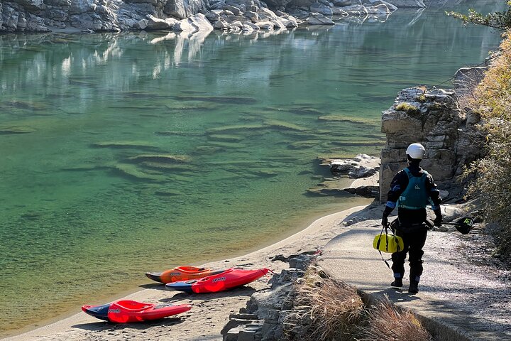 Iya Valley:Guided Kayaking Tour