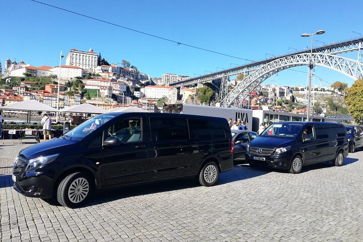 Airport Private Transfer to/from Porto