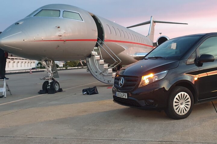 Airport Private Transfer to/from Porto