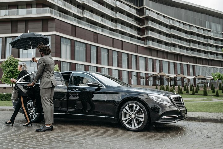 Chauffeur Private Service In Dubai And Abu Dhabi