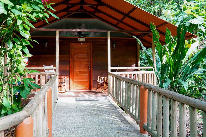 Tortuguero : All Inclusive Package 2 Nights 3 Days from San Jose