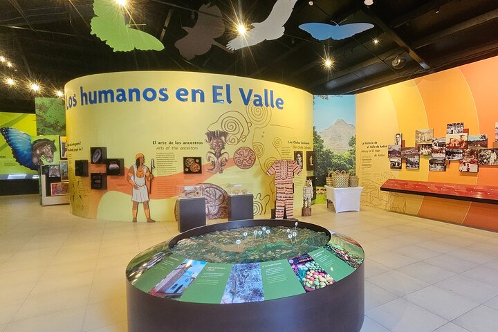 Anton Valley Excursion: Hiking, Waterfalls, Natural Pool and Zoo