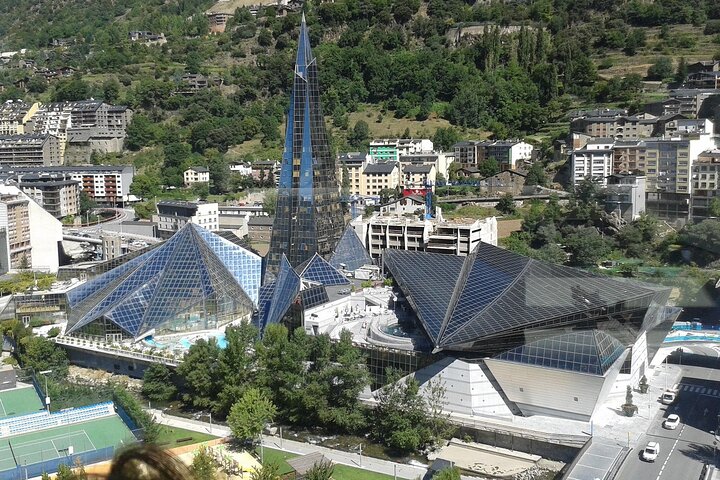 The Best of Andorra la Vella: Art, Heritage & Alpine Vistas