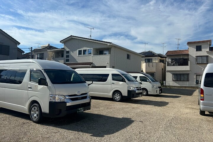 Narita Airport(NRT): Private Transfer to Tokyo/Yokohama 1-9pax