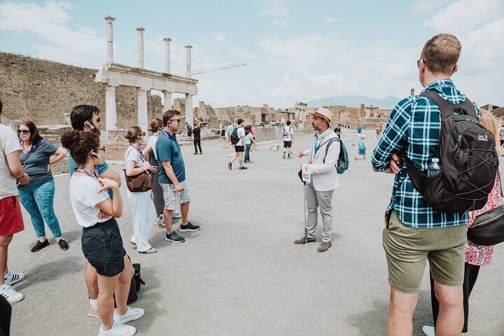 Pompeii and Mount Vesuvius Small Group Tour