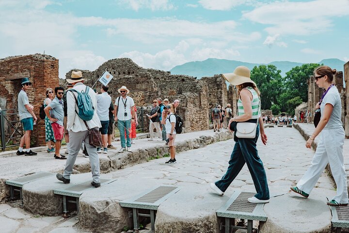 Pompeii and Mount Vesuvius Small Group Tour