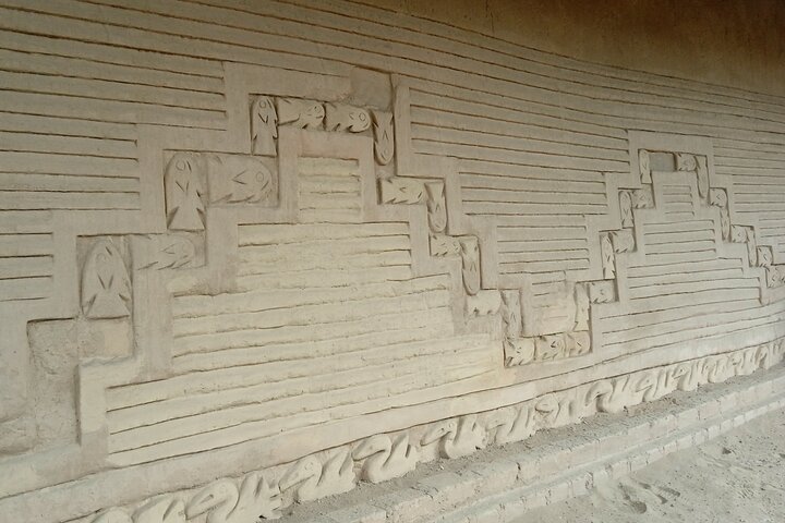 Full day: Moon and Sun temple & Chan Chan from Trujillo