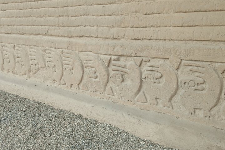 Full day: Moon and Sun temple & Chan Chan from Trujillo