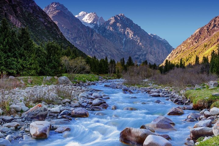Ala Archa National Park: Scenic Small-Group Tour