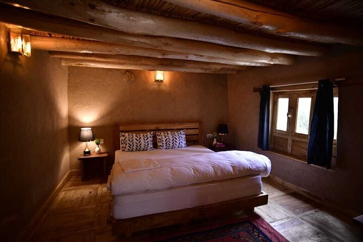 Ethnic Ladakh 4 Star Luxury Tour 9 Days