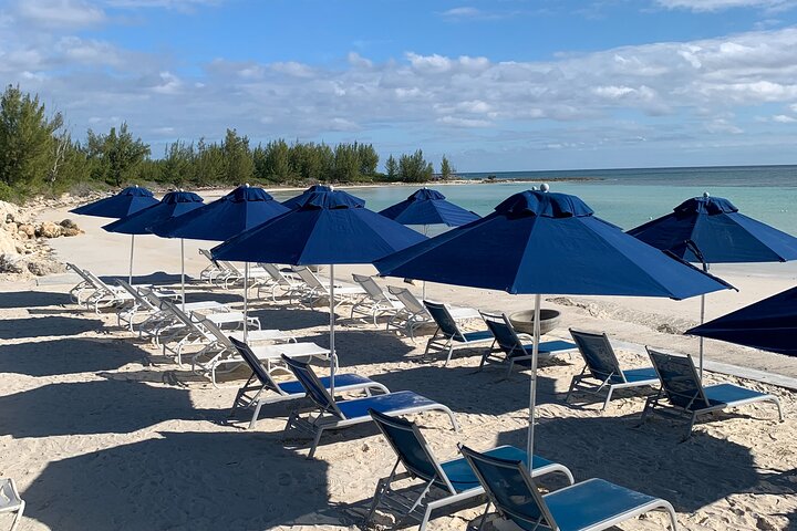 Junkanoo Village Beach Club Experience: Lunch & Signature Drink