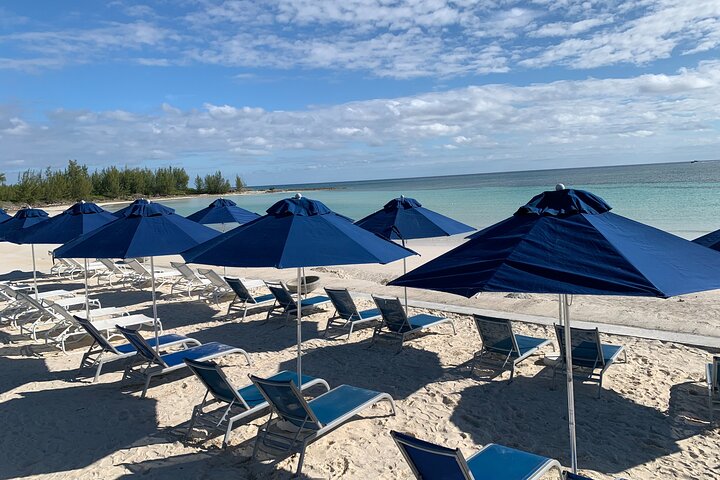 Junkanoo Village Beach Club Experience: Lunch & Signature Drink