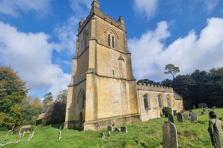 Stratford-upon-Avon to London: Scenic Transfer via The Cotswolds