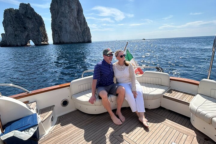 Capri-Positano Private Boat Tour from Sorrento,Positano or Capri