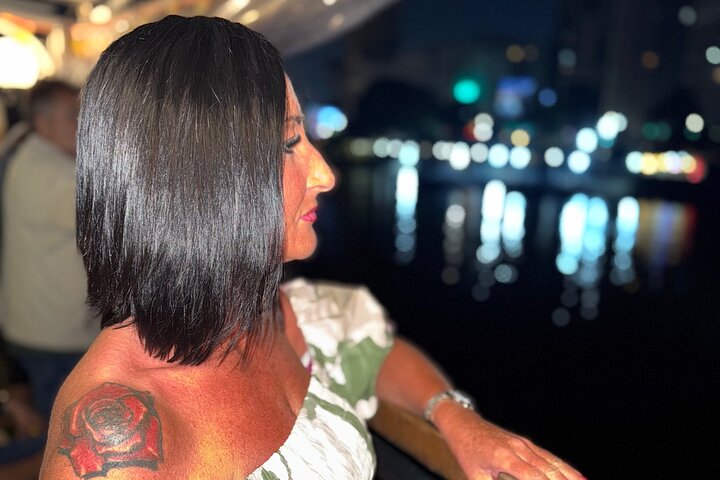Cairo Dinner Cruise in Nile River With Belly Dancer show