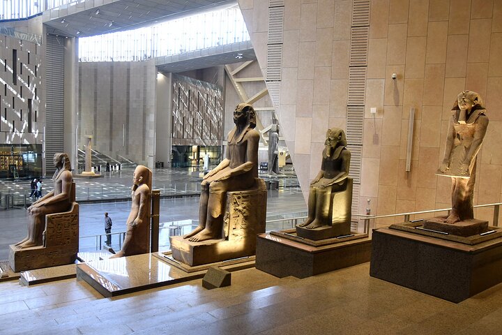 Private Tour to GEM and Pyramids from Portsaid port