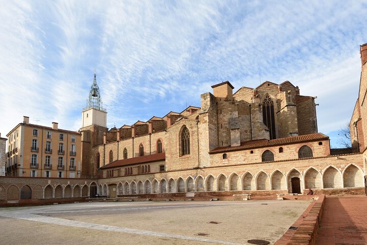 Explore Perpignan in 60 minutes with a Local