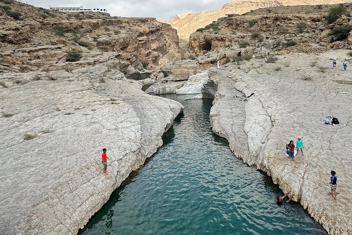 Wahiba Sands and Wadi Bani Khalid 4x4 Adventure with Lunch