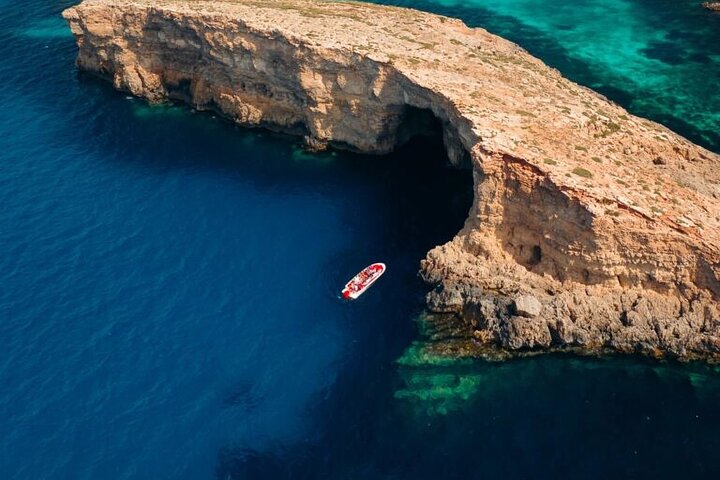 Malta Private Boat Trip to Comino, Blue & Crystal Lagoon, & Gozo