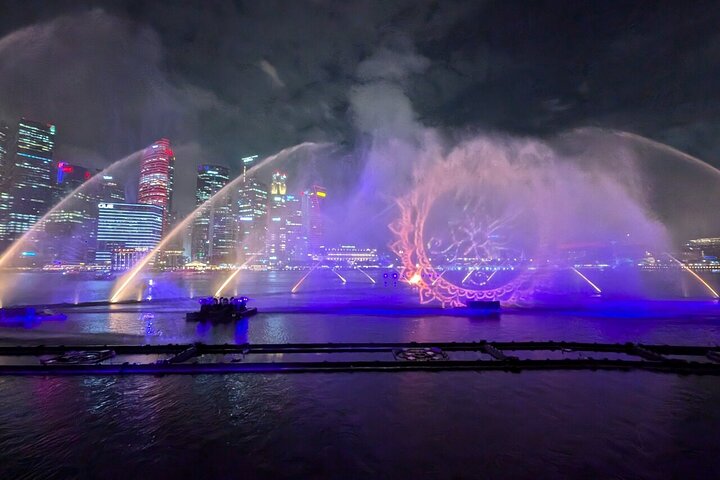Singapore River Cruise and 2 Must-see Water Light Shows