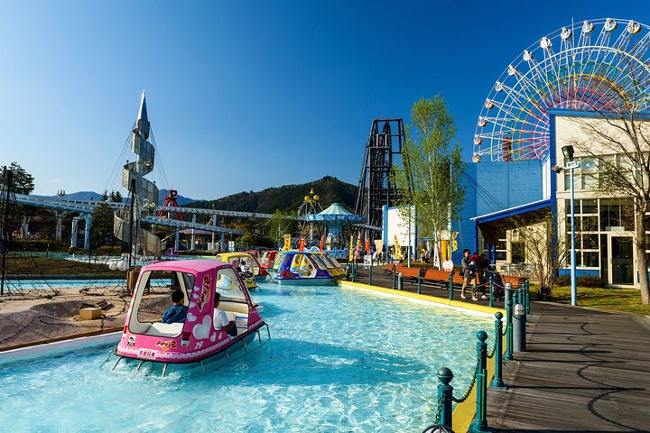 Fuji Q Highland One Day Admission Pass
