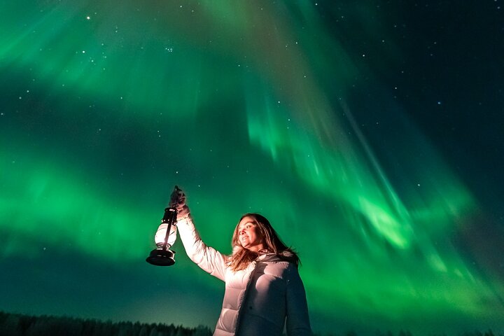 Levi: Northern Lights Pro Guaranteed Tour with Photos (PRIVATE)