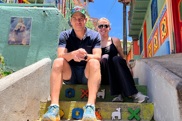 PREMIUM Guatapé Tour: Rock, Luxury boat ride, Meals & Llamas
