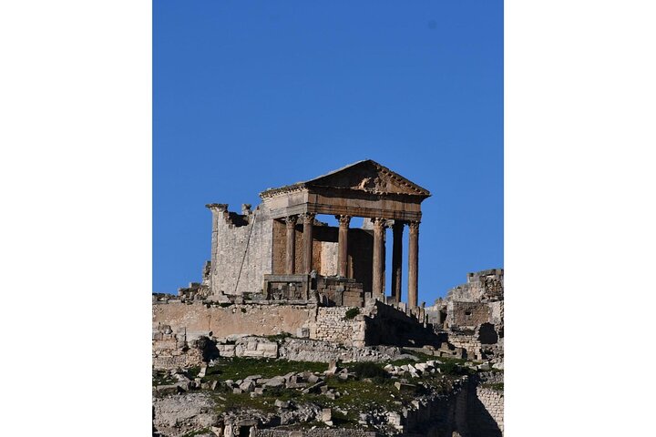 Fun VIP: Dougga UNESCO, Bulla Regia & Testour (Pickup All)