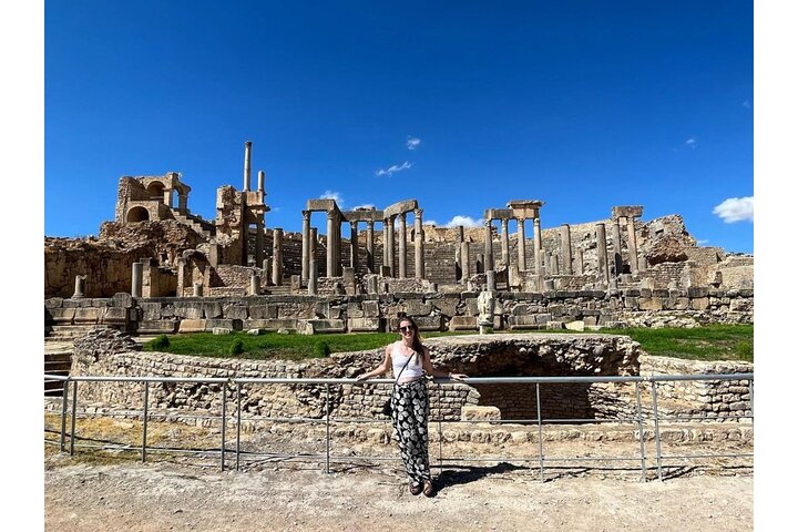 Fun VIP: Dougga UNESCO, Bulla Regia & Testour (Pickup All)