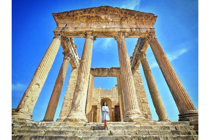 Fun VIP: Dougga UNESCO, Bulla Regia & Testour (Pickup All)