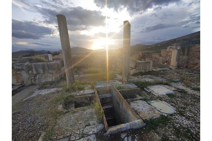Fun VIP: Dougga UNESCO, Bulla Regia & Testour (Pickup All)